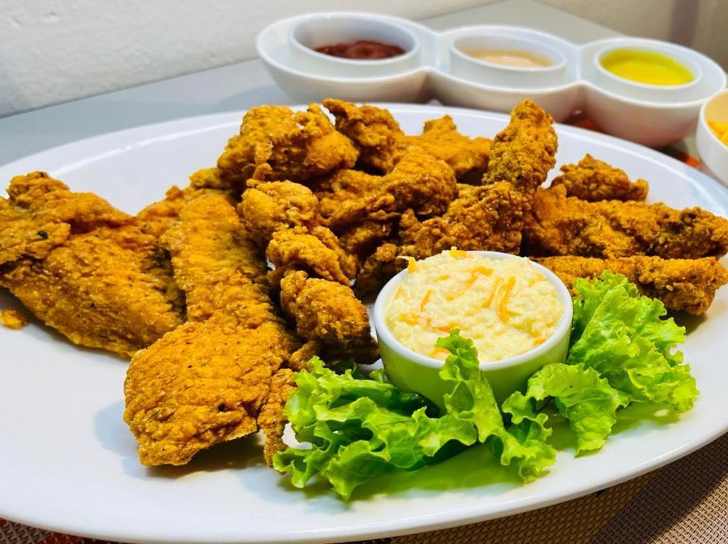 Seven Days Hotel 산페드로술라 외부 사진